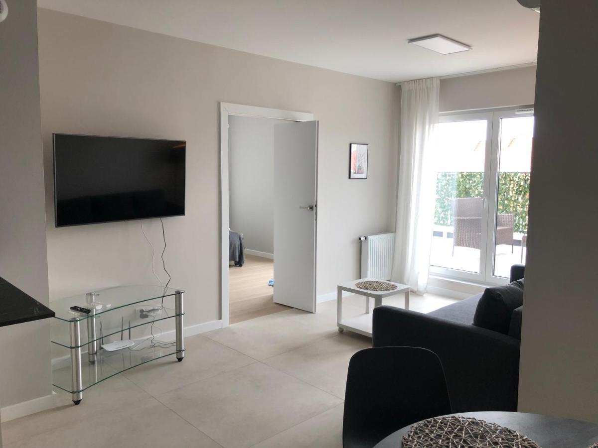 Apartament De Lux Apart 45 Grabiszynska Вроцлав Экстерьер фото